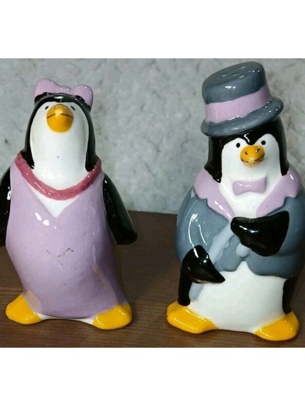 3" Hand Painted Grandmas Adorable Penguins Salt Pepper Shakers RARE VINTAGE